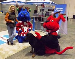 PetCo booth at Eukanuba 2013 - Click for Larger View
